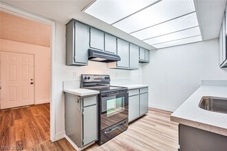 Building Photo - 3585 Arville St