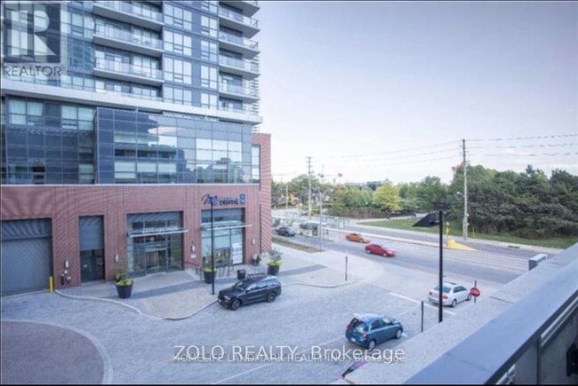 Building Photo - 2212 Lake Shore Blvd W