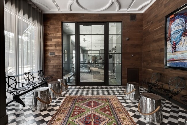 Foto del edificio - 306 McGowen St