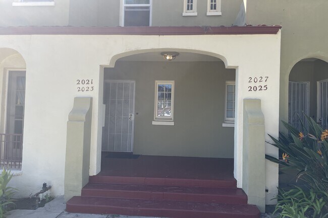 Foto del edificio - 2021 N Vermont Ave