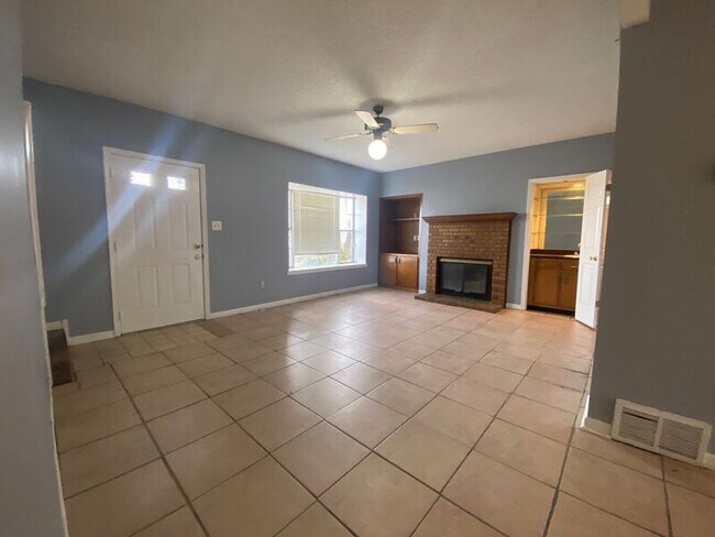 Foto del edificio - 3736 Deer Crossing