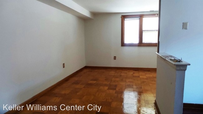 Building Photo - 7010 Lark Pl