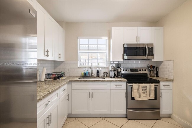 Foto del edificio - 2928 SW 5th St