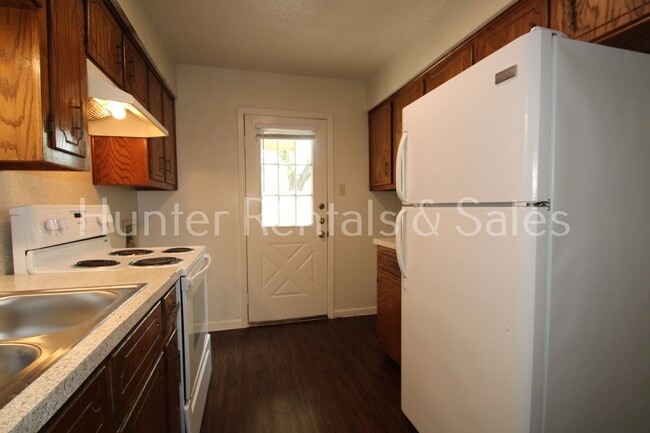 Foto del edificio - Rent Me!