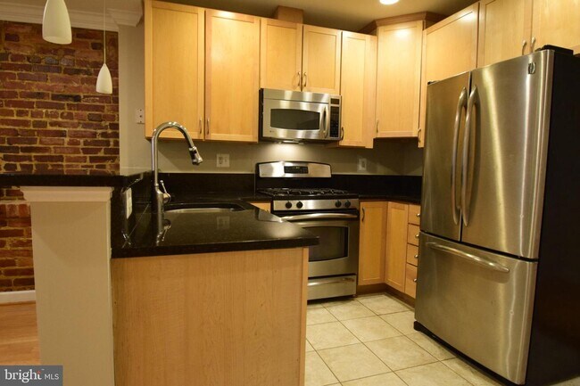 Foto del edificio - 28 Bryant St NW