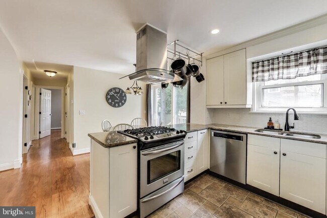 Foto del edificio - 3316 Harrell St