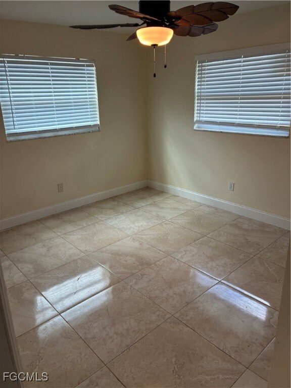 Foto del edificio - 311 Tudor Dr