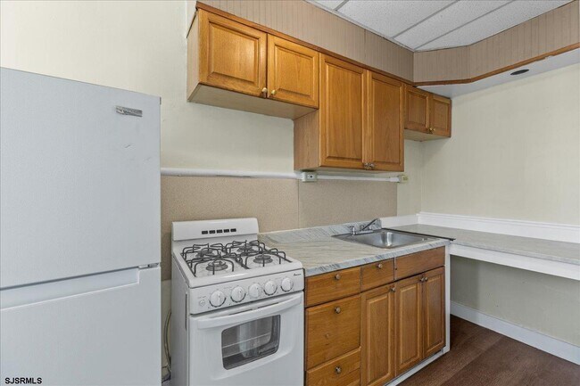 Foto del edificio - 2 S Hartford Ave