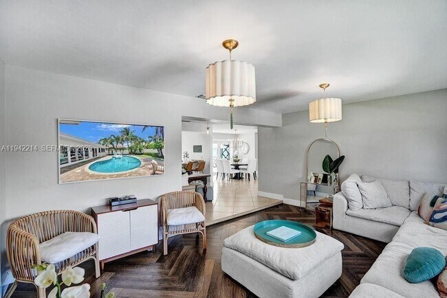 Foto del edificio - 2080 NE 65th St