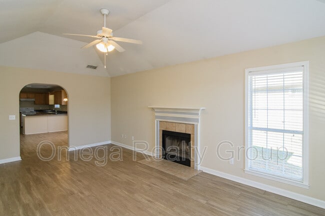 Foto del edificio - 165 Mayfair Ln