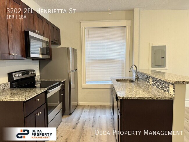 Building Photo - 3202-32FL Henrietta St