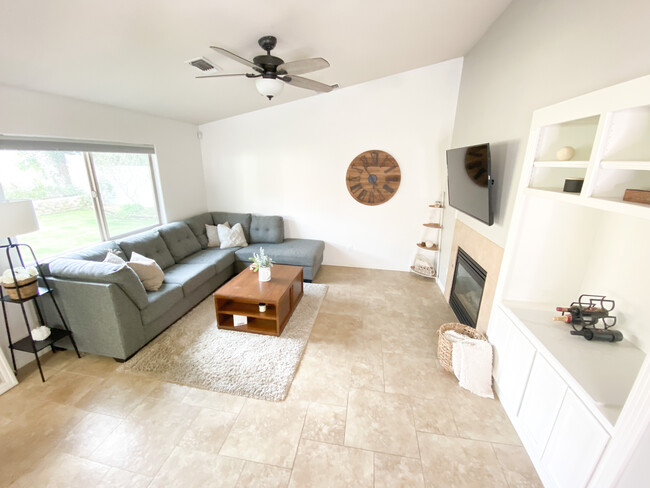 Living Room - 228 Woodbourne Dr