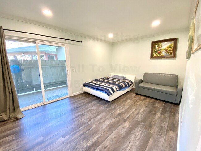 Foto del edificio - 643 Ocean View Dr