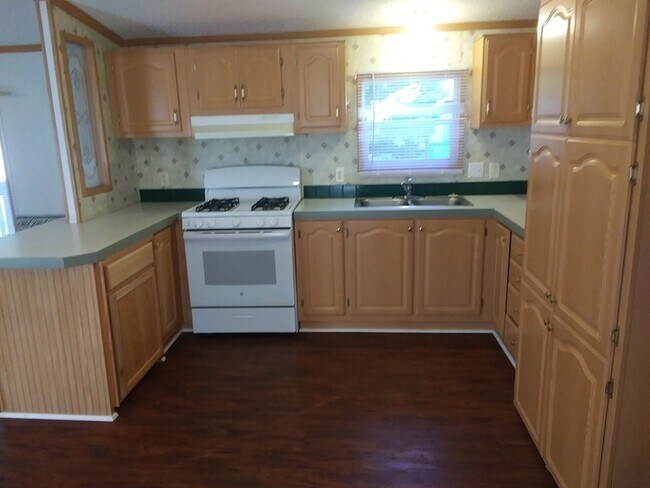Building Photo - 64 Bluebell Ln