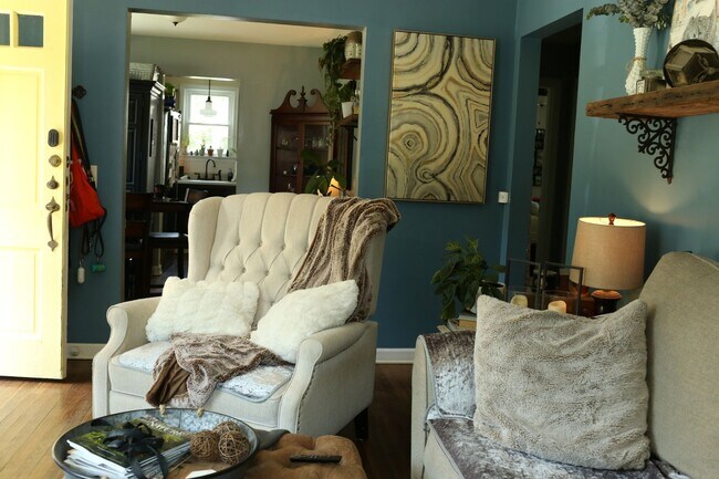 Foto del edificio - Awesome Cottage in the Heart of Inglewood/...