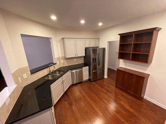 Foto del edificio - 3470 New Fawn Ln