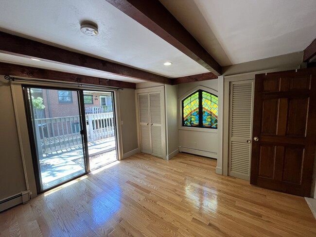 Building Photo - 24 Fayette St