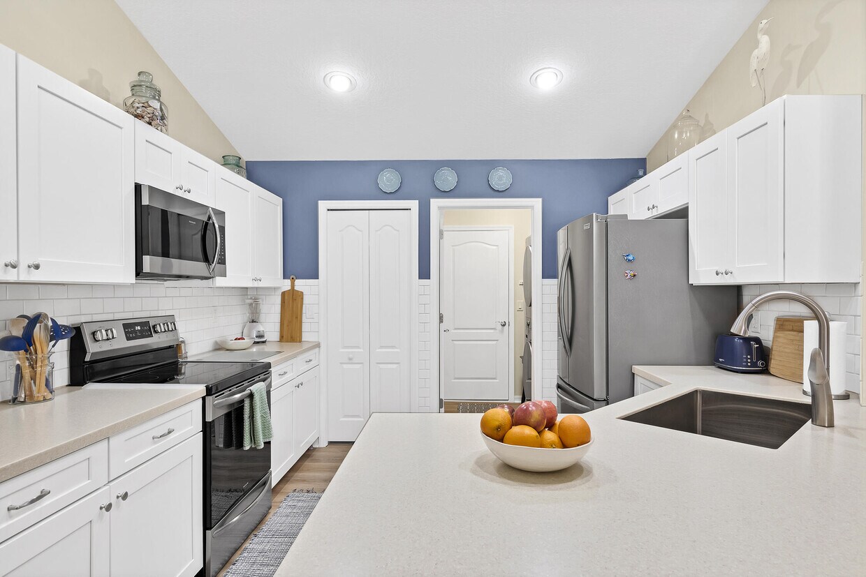 11181 Airport Dr, Sebastian, FL 32958 Townhome Rentals in Sebastian FL