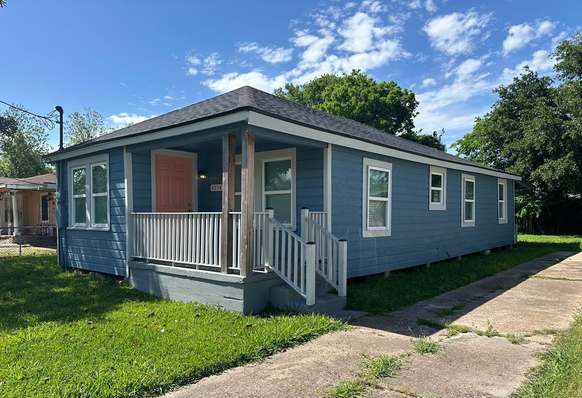 Building Photo - 6218 Woodrow St
