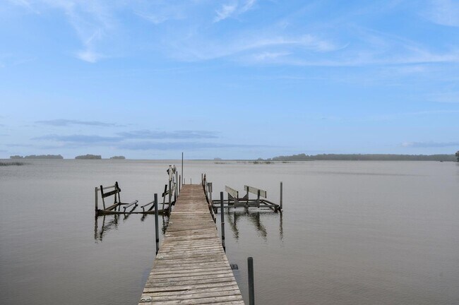 Foto del edificio - 280 Bennett St