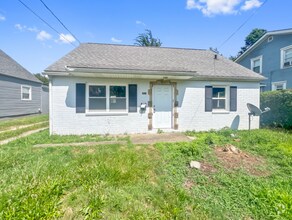 Building Photo - 965 Hammel St