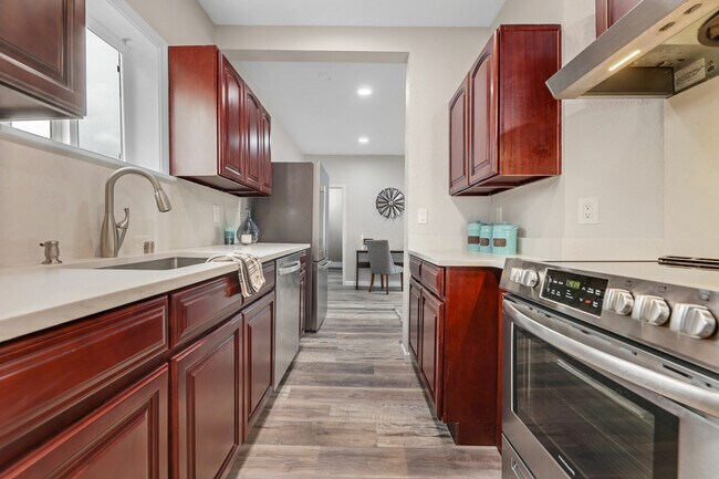 Foto del edificio - 2211 17th St