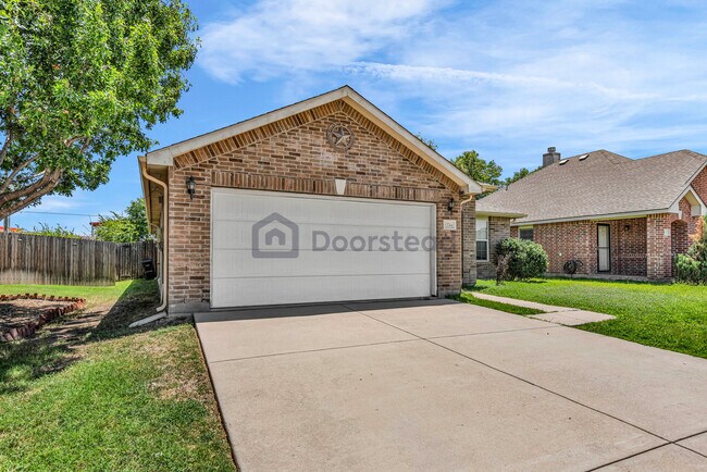 Foto del edificio - 12744 Northern Pine Dr