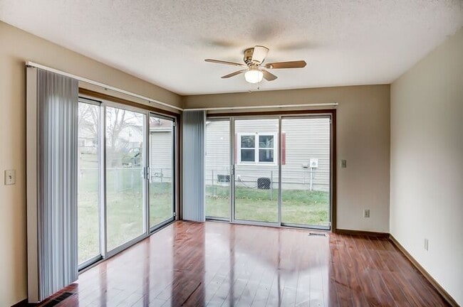 Foto del edificio - Beautiful 3 bedroom home in Cross Creek