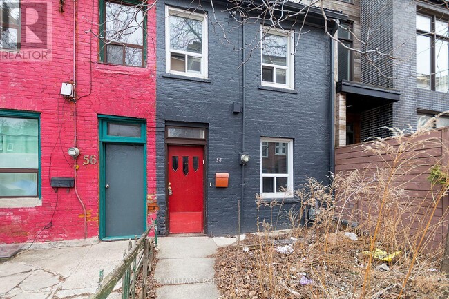 Building Photo - 58 Manning Ave
