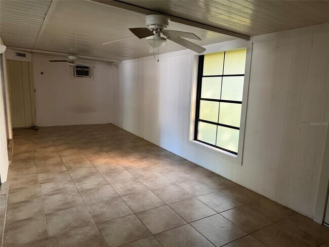 Building Photo - 4805 Landover Cir