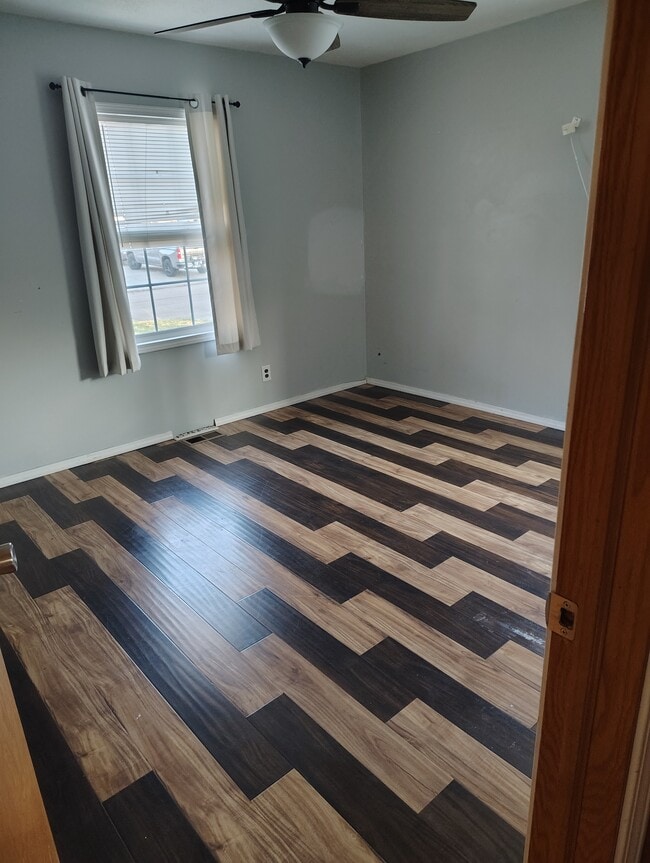 Building Photo - 1651 N Gow St