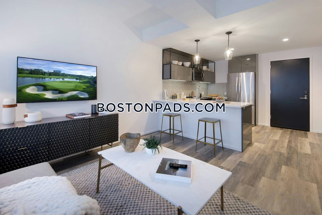 Foto principal - 345 Harrison Ave.