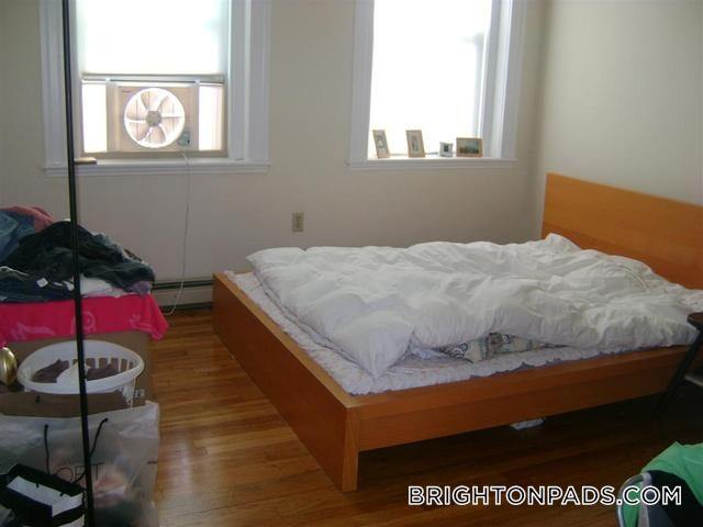 Foto del edificio - 15 Colborne Rd