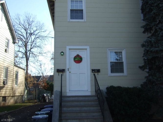 681 Willow Ave, Garwood, NJ 07027 Room for Rent in Garwood, NJ