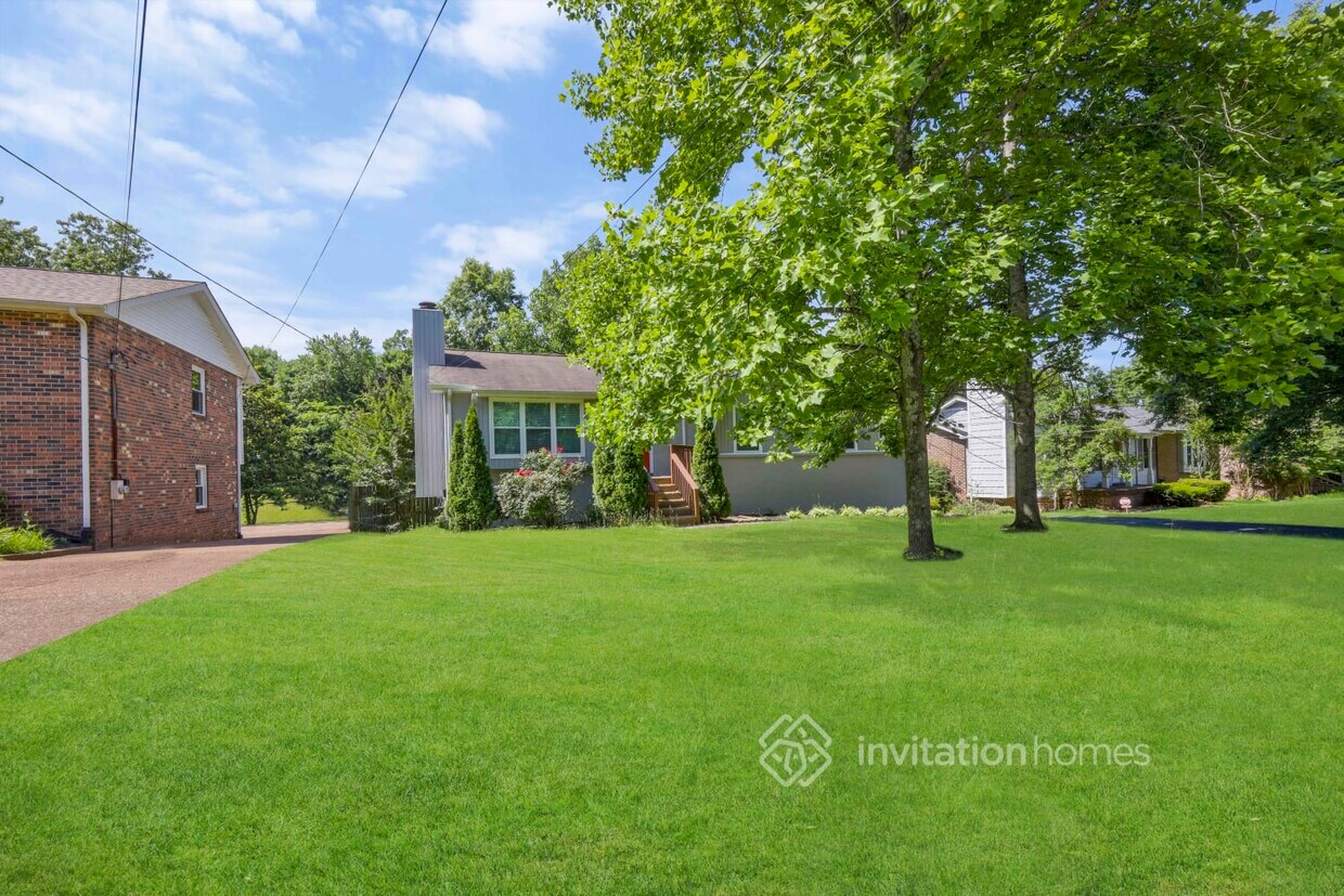 Foto principal - 5121 Lana Renee Ct