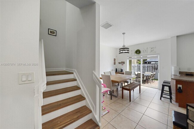 Foto del edificio - 8897 SW 225th St