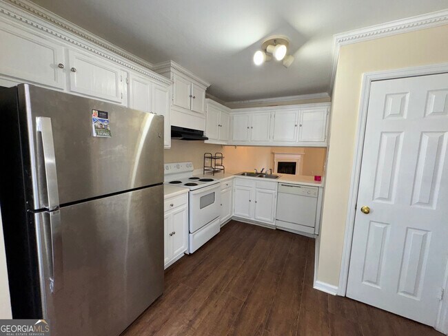 Building Photo - 3561 Ashley Station Dr SW