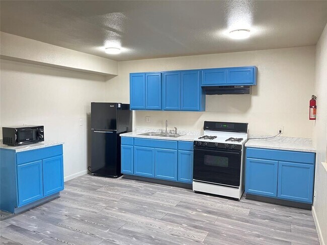 Foto del edificio - 4224 Hoffman St