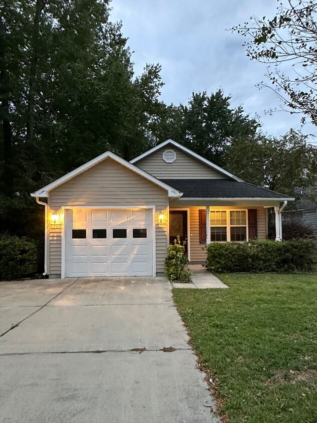 2401 Westover Ln, New Bern, NC 28562 House Rental in New Bern, NC