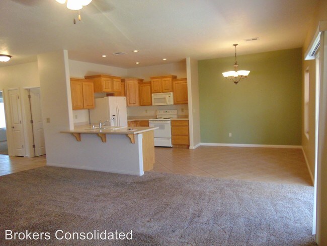 Building Photo - 3 br, 2 bath House - 328 Vineyard Lane