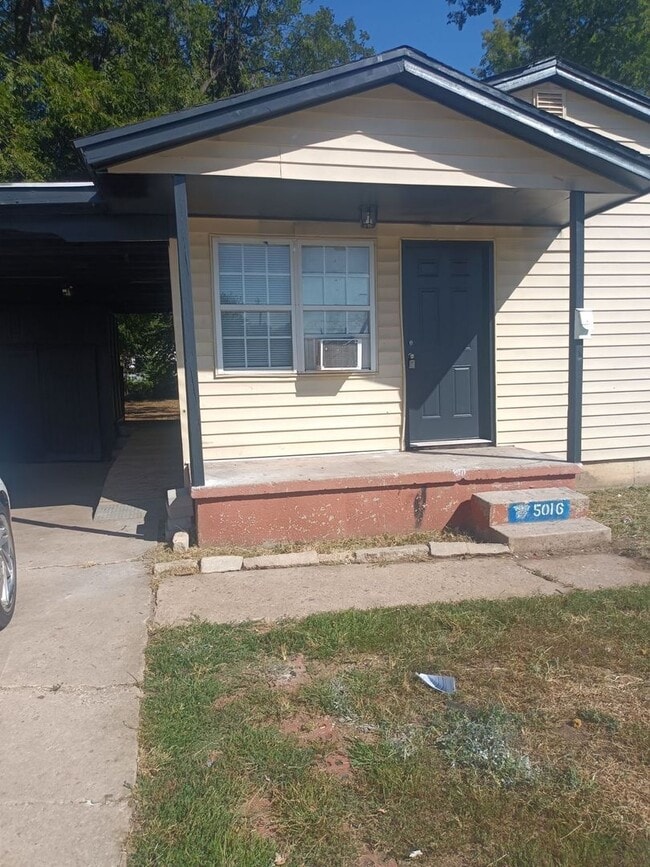 Photo - 5016 S Drexel Ave House