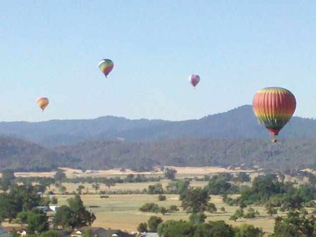 Building Photo - 18818 W Ridge View Dr