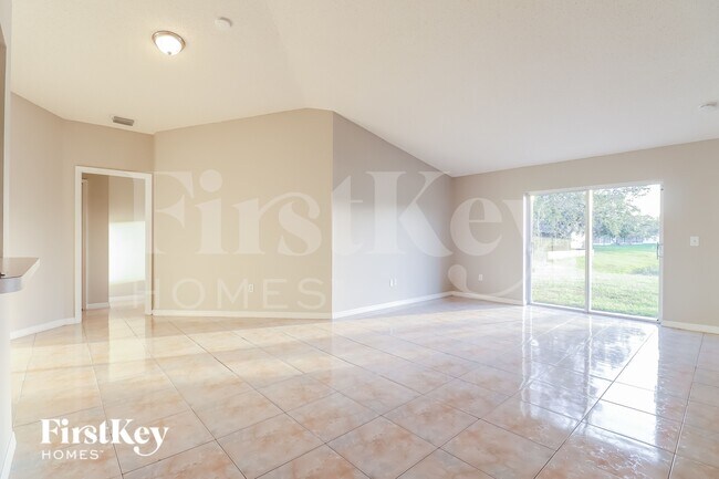 Building Photo - 13353 Prestwick Dr