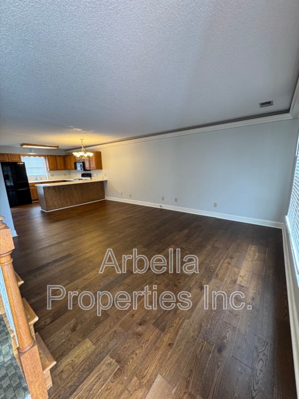 Building Photo - 1733 Blakewood Ct