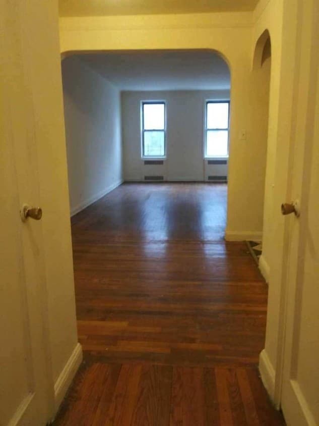 Primary Photo - 92-16 Whitney Ave