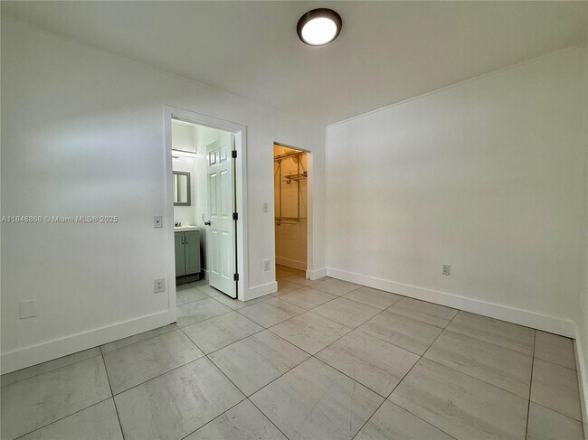 Foto del edificio - 1620 NW 3rd St