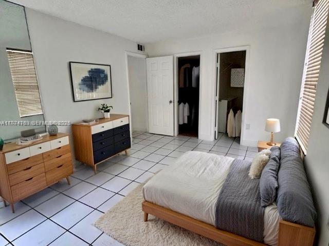 Foto del edificio - 9678 Fontainebleau Blvd