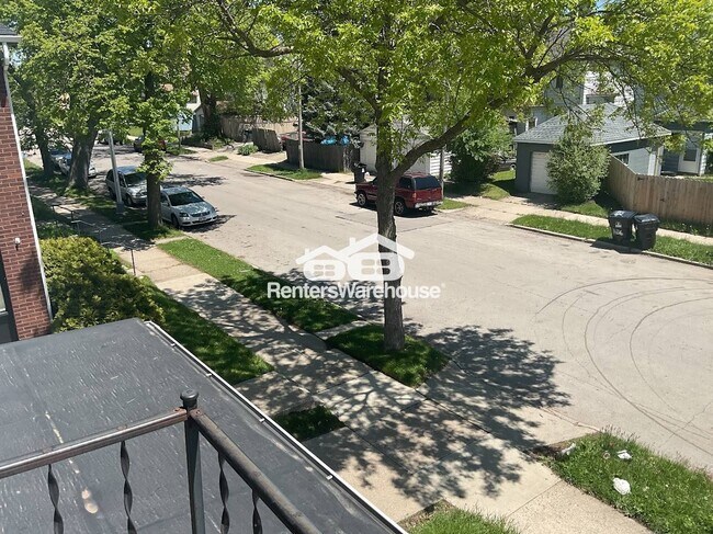 Foto del edificio - 1630 Kearney Ave