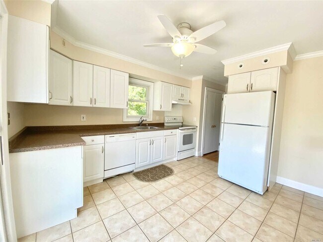 Foto del edificio - 3 Brookside Dr