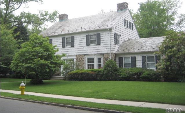 Primary Photo - 24 Wensley Dr